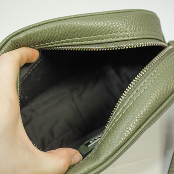 Зеленые женские сумки через плечо  - фото 26