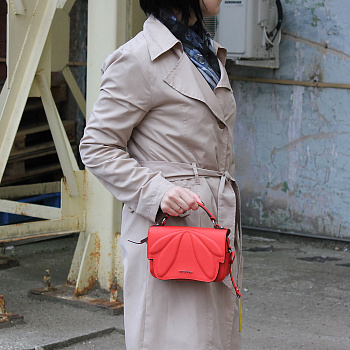 Женские сумки на пояс красного цвета  - фото 5