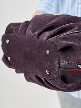 Фиолетовые женские сумки через плечо  - фото 31