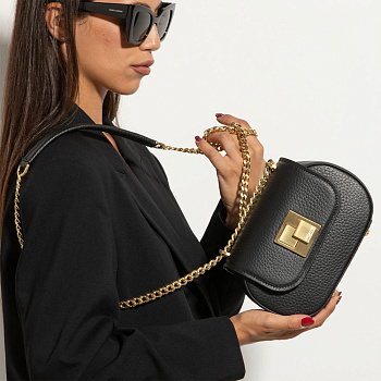 Черные женские сумки через плечо  - фото 19