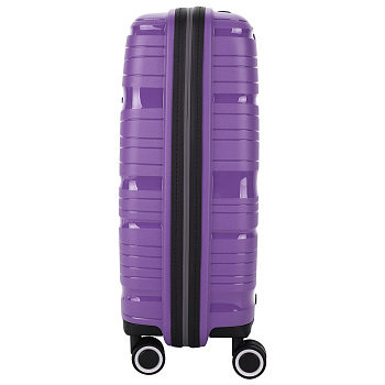 Недорогие чемоданы на колёсах  - фото 24