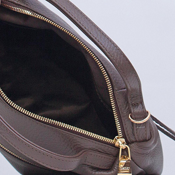 Недорогие кожаные коричневые женские сумки  - фото 11