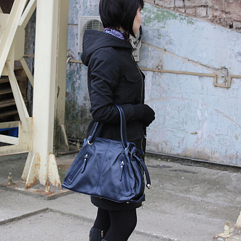 Средние кожаные женские сумки  - фото 128