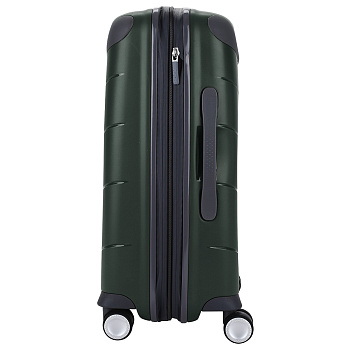 Зелёные пластиковые чемоданы  - фото 44