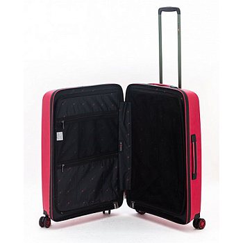 Красные пластиковые чемоданы  - фото 35